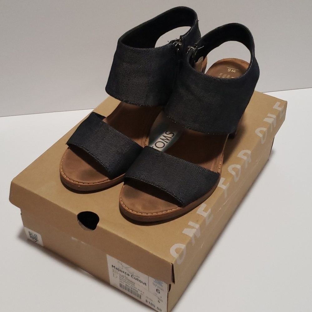 Toms Majorca Cutout Sandals